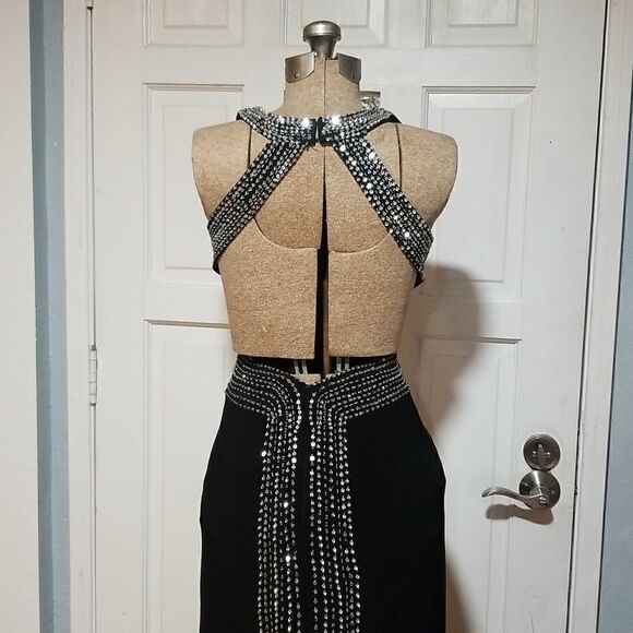 Betsy and Adam jeweled halter formal gown Black with sequined and jewels - Picture 12 of 16